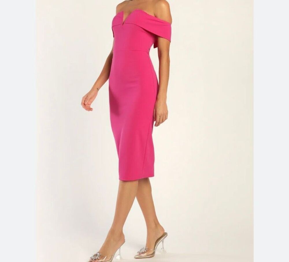 NWT Lulu’s my favorite night pink off shoulder body con dress S